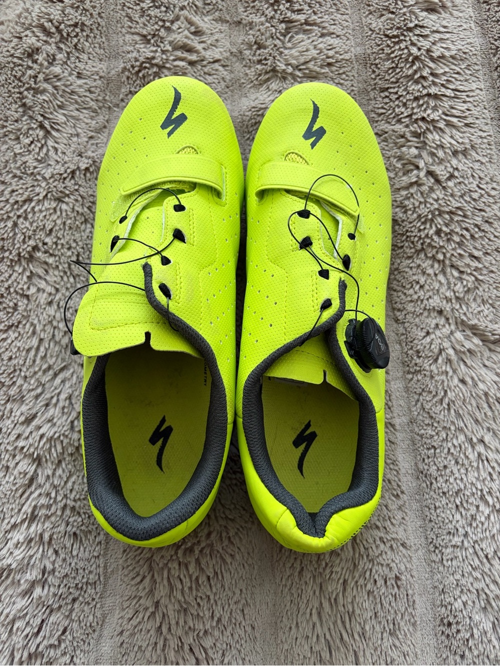 Specialized Neon Yellow  Woman’s Cycling Sneakers with Boa Dial